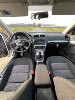 Škoda Octavia 1.2Tsi Ambiente r.v. 2011 servisní kniha. - 5