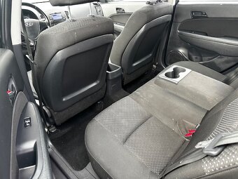 Hyundai i30 SW 1.4i 80kw, r.2012, klima, STK - 5