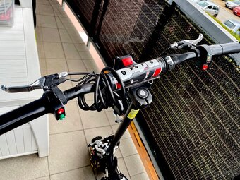Elektrokoloběžka Nitro Scooters XE900 nová baterie - 5