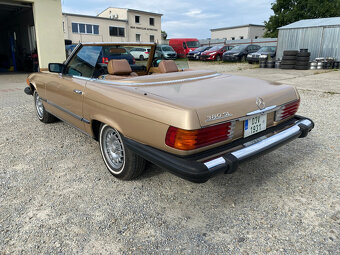 Mercedes-Benz SL 380 R107 - 5