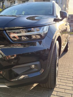 Volvo XC40 D4 AWD Panorama (odpočet DPH) - 5