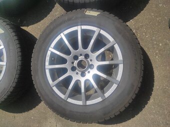 Aku kola Ford R16 - 5