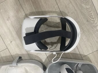 Oculus Quest 2 256GB s ovladači a elitním popruhem - 5