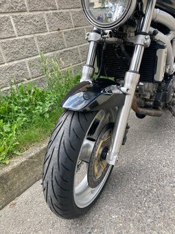 Suzuki SV 650 N - 5