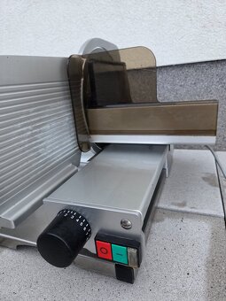 Nářezový stroj GRAEF - 5