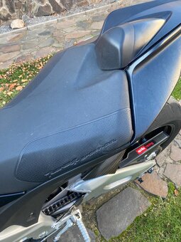 APRILIA TUONO V4 RSV4 - 5