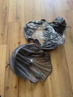 Kočárek stokke - 5