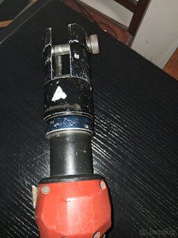 Hilti NPR 32-A Lis na potrubí - 5