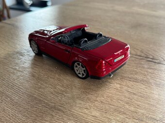 Modely aut různé 1:24 - 5