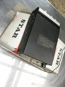 prodám starý holící strojek, žehličku, fén,kazet. přehrávač - 5