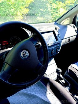 Volkswagen Golf Plus 1.9 TDI - 5