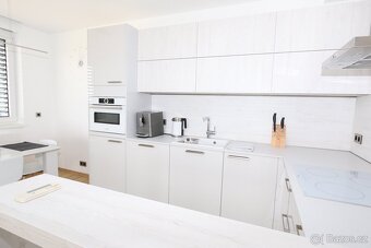 Pronájem bytu 2+kk, 67 m2, Praha - Stodůlky, ulice Klementov - 5