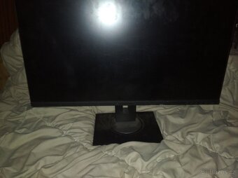 Prodám monitor viewsonic - 5