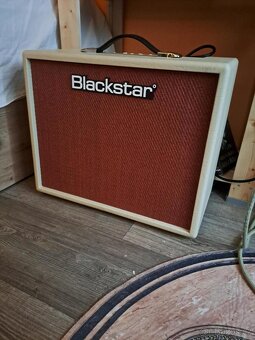 kytarové kombo Blackstar - 5
