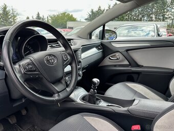 Toyota Avensis 2.0 D-4D 105 KW - CZ - - 5