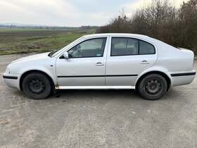 Škoda octavia 1.8t - 5