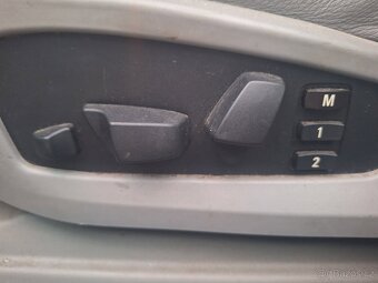 Bmw e60 530I 170kw rok 2005 automat,kůže, šíbr - 5