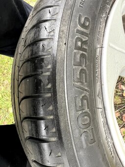 Letni kola Nissan Leaf 5x114.3 R16 205/55 R16 ET40 - 5