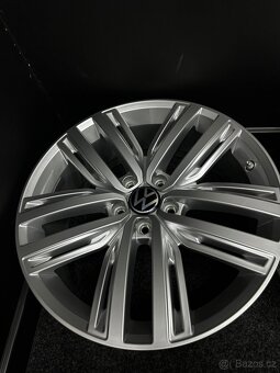 Alu VW 5x112 19” 5NA601025N - 5