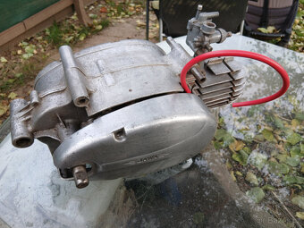 Jawetta 50/551 Standard,Sport,Speciál motor po výbrusu válce - 5