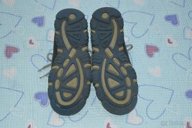 32 33 Adidas goretex Essi DZO Santé boty sandálky - 5