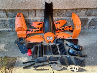 KTM LC4 640 - 620 PLASTY - 5