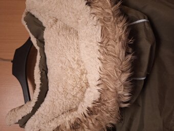 chlapecká zímní bunda značky Y.F.K. vel. 134/140 - 5