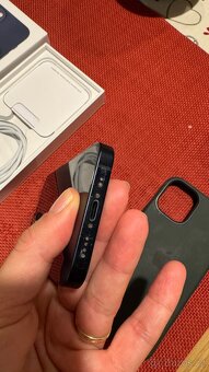 IPhone 13mini 128gb tmavemodry, top stav - 5