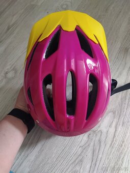 Dívčí cyklistická helma 47-52cm - 5