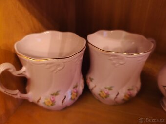 Z pozůstalosti sklo - 5