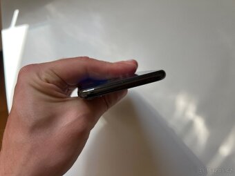 Apple iPhone X 64Gb - 5