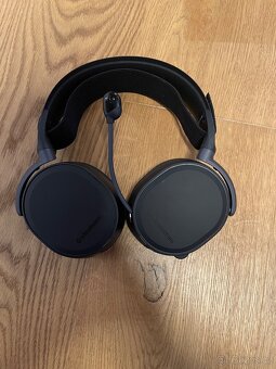 Steelseries arctis pro wireless - 5