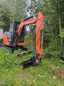Bagr Hitachi Z33U - 5