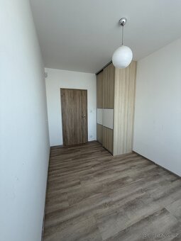 Pronájem bytu 4kk s velkou terasou - Praha, Dolní Měcholupy - 5