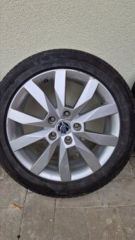 Alu kola Škoda Crystal 17" pneu Barum 205/50 R17 - 5