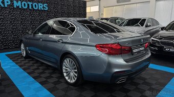 BMW 530d xDrive,G30,M paket,ČR,tažné zařízení,servis BMW - 5