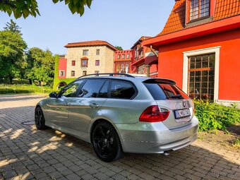 BMW E91 320D M47 AT/6 - 5