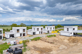 Prodej moderních rodinných domů 497, Blatec - 5