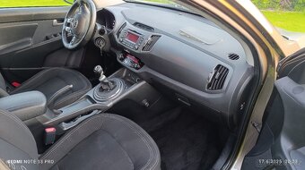 Kia Sportage 2.0CRDI 4x4, 100kW nafta ,serviska - 5