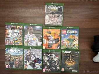 Prodám Xbox One S (1TB) + 2 ovladače + 9 her + příslušenství - 5