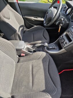 Peugeot 308 SW, 1.6 VTi 88kW rv. 2009 - 5