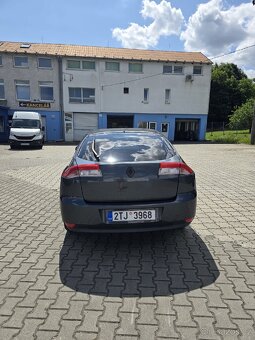 Renault Laguna 3 - 5
