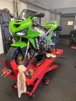 Kawasaki ninja zx6r 636 2003 - 5