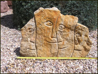 PLASTIKA Z PÍSKOVCE -  RODINA 4 - 5