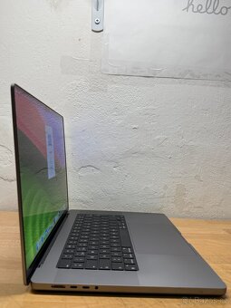 MacBook Pro 16” 2021 CTO /16GB RAM/512GB SSD/Záruka - 5
