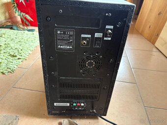 Domaci kino LG HRT403DA - 5