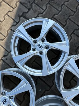 Alu Hyundai 5x114,3r17 7J ET 47 TPMS - 5
