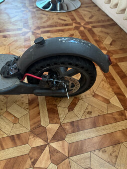 Koloběžka Xiaomi Mi Electric Scooter - 5