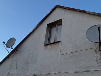 Prodám podkrovní byt 1+kk, 48m² k rekonstrukci - 5