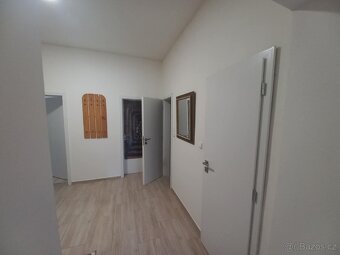 Pronajem bytu 3+1 90 m2 - 5